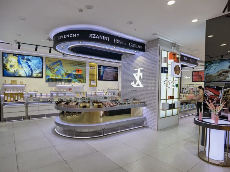JIZANINT Store appearance