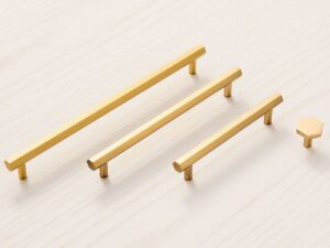 Shop Fitting Hardware: Cabinet Handle post banner