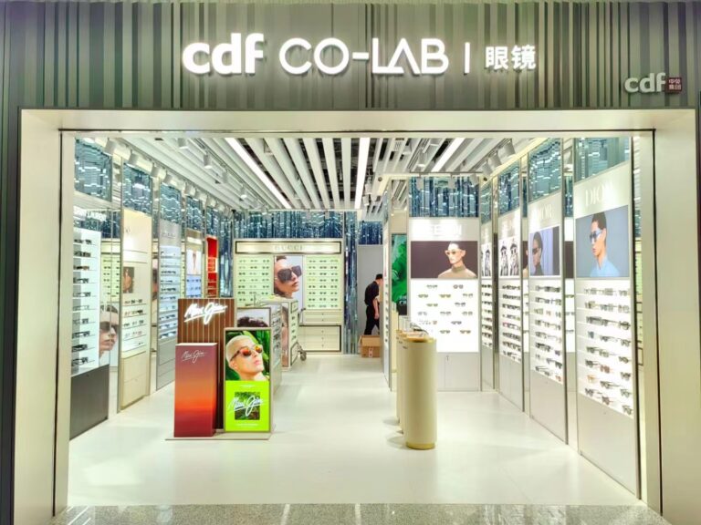 CO-LAB store appearence